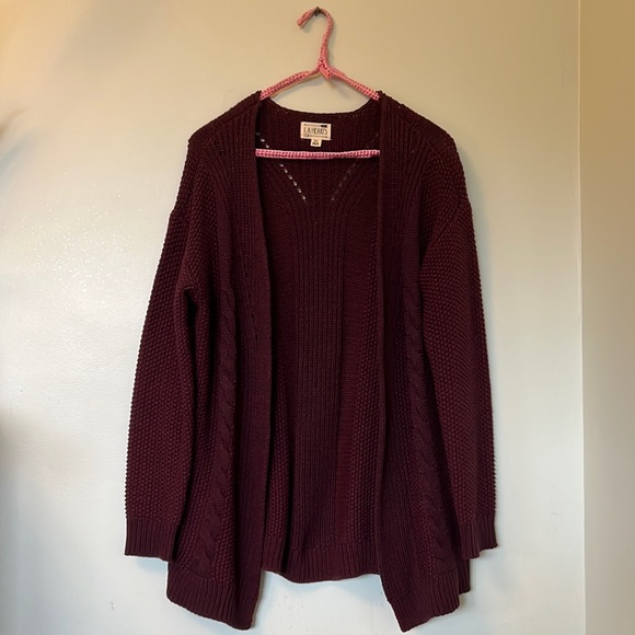 Knitted maroon cardigan - Picture 1 of 2